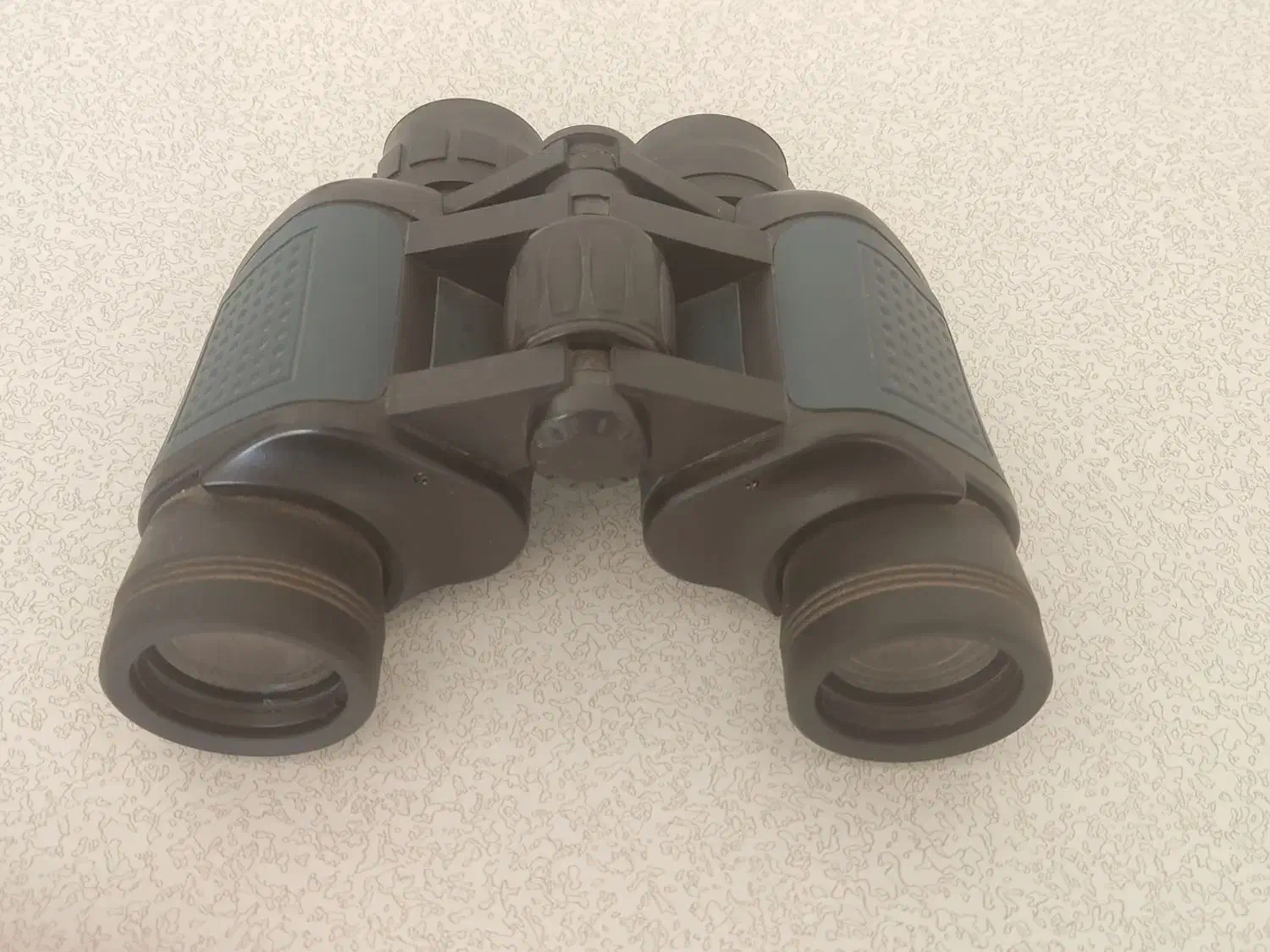 دوربین شکاری قوی|کوهنوردی و کمپینگ|سردشت, |دیوار