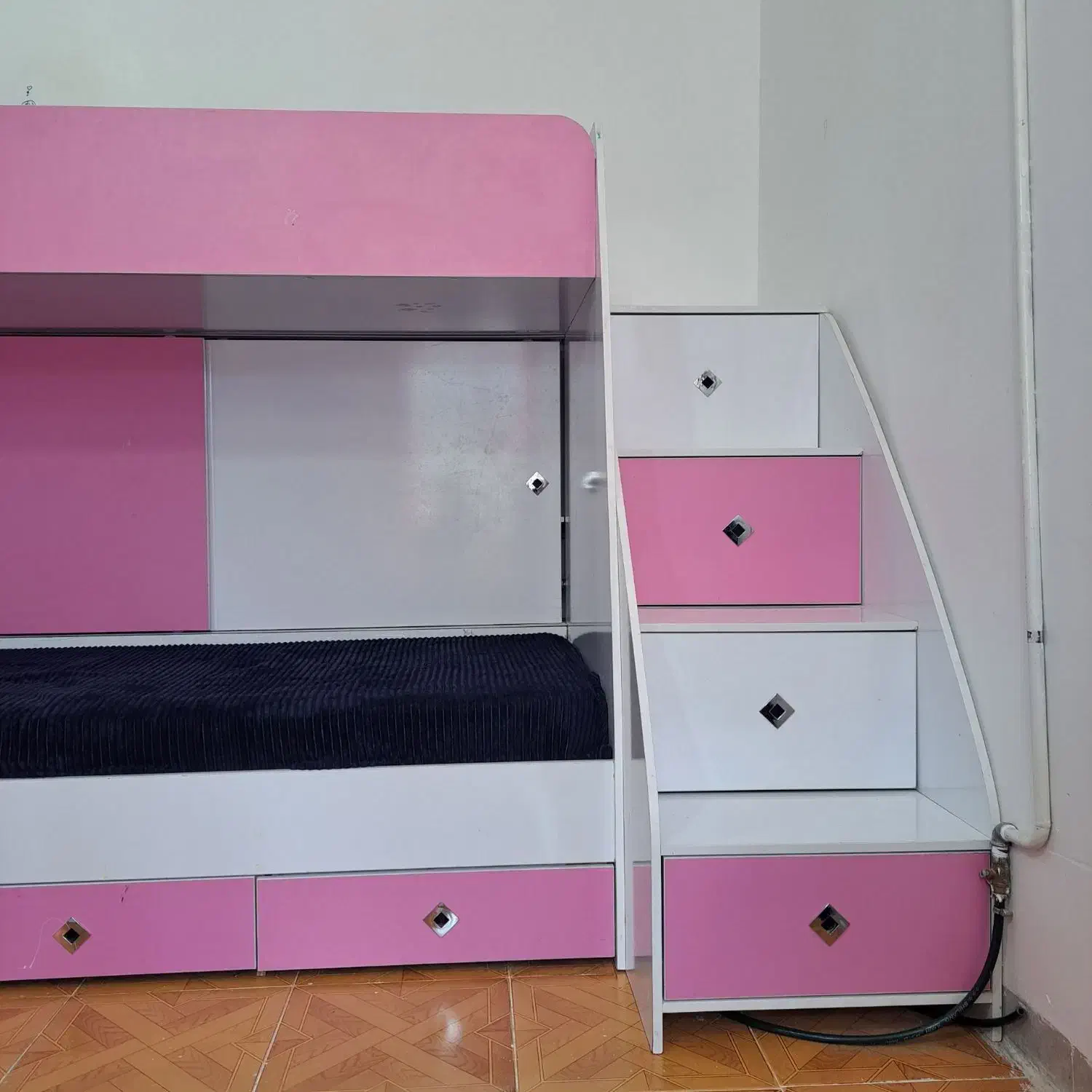 تخت خواب دوطبقه|تخت و سرویس خواب|کوهبنان, |دیوار