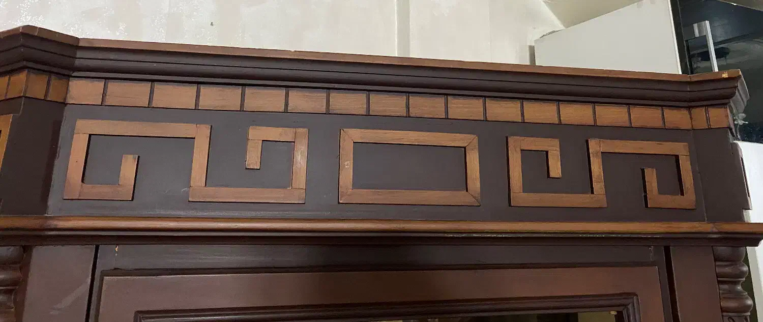 بوفه ویترین قهوه ای|بوفه، ویترین، کنسول|پردیس, فاز ۲|دیوار