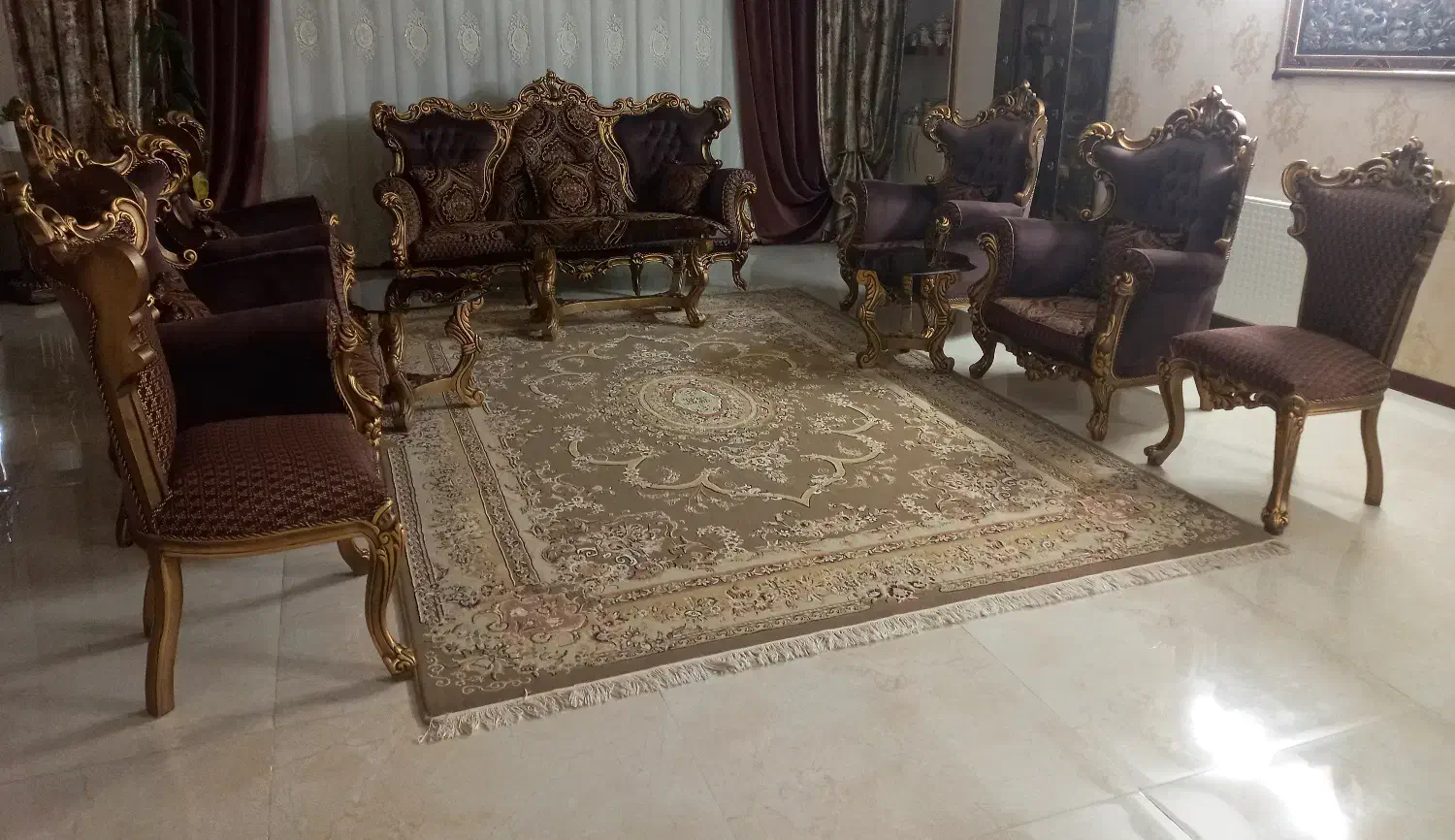 مبل سلطنتی|مبلمان خانگی و میز عسلی|اصفهان, شهرک میلاد|دیوار