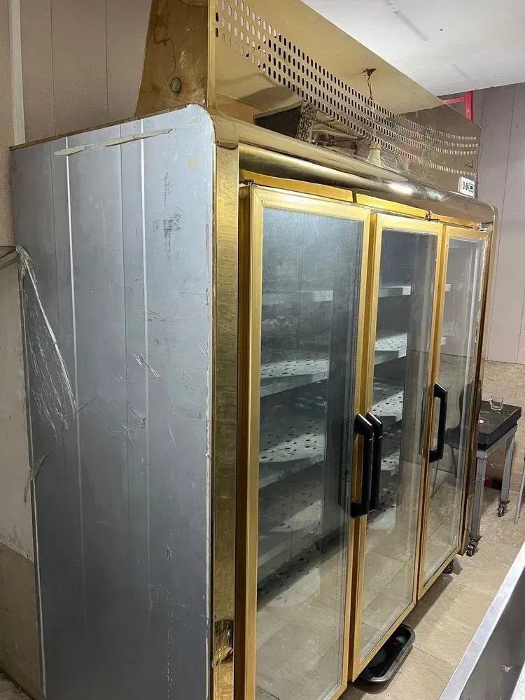 فریزر ایستاده سه درب برند زاگرس|فروشگاه و مغازه|مشهد, هفت تیر (نه دره)|دیوار