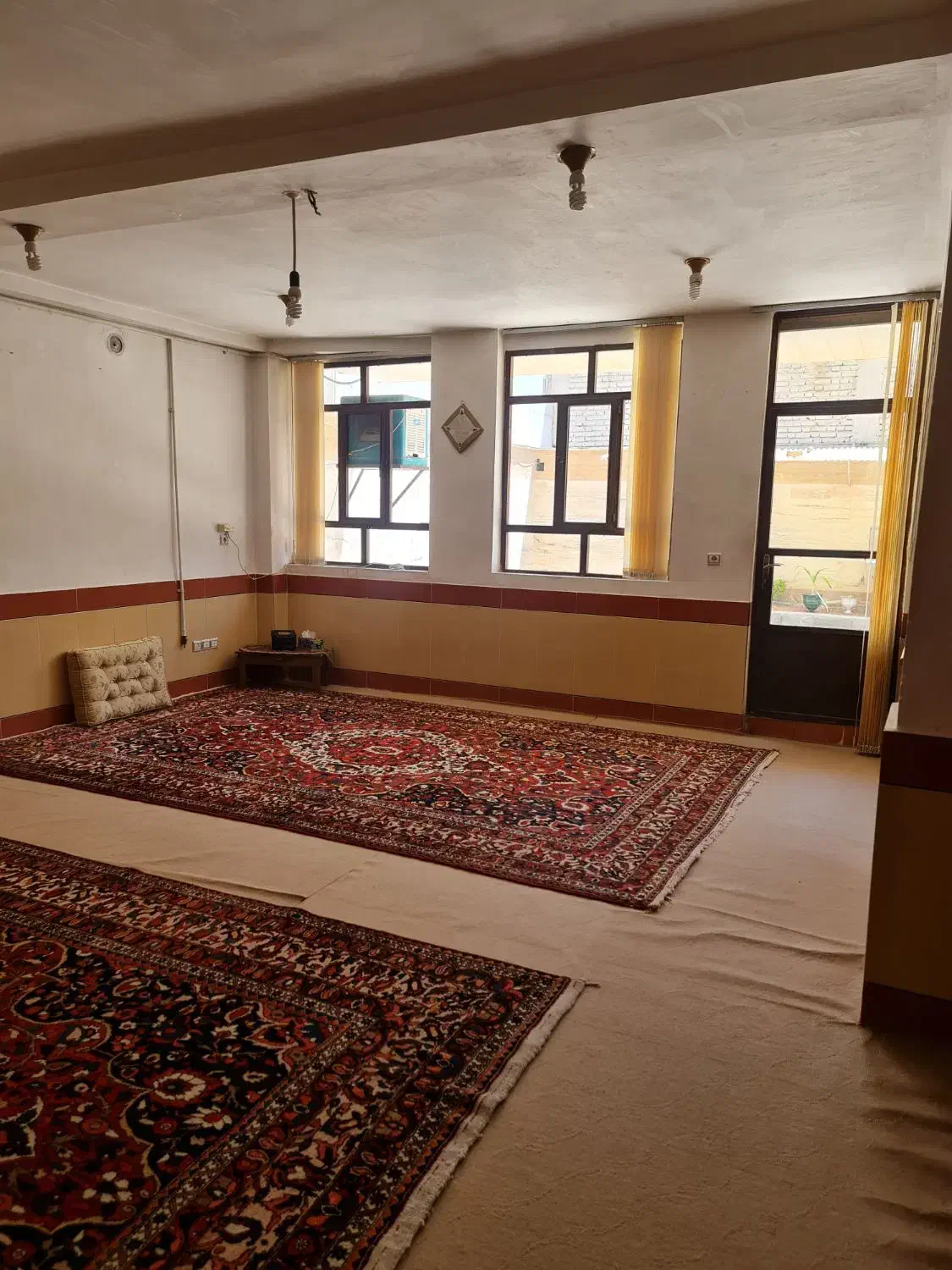 اجاره کوتاه مدت ( روزانه ، هفتگی ، ماهانه )|اجارهٔ کوتاه‌مدت آپارتمان و سوئیت|شهرکرد, |دیوار