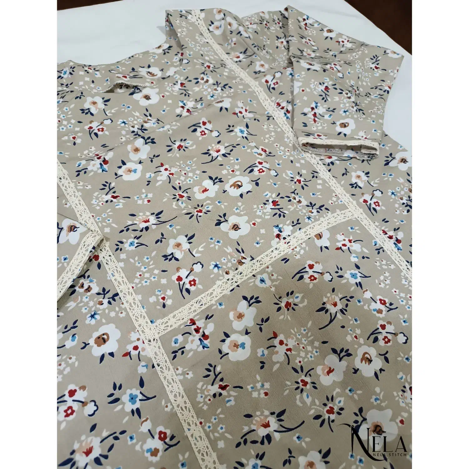 لباس بندری|لباس|بندرعباس, |دیوار