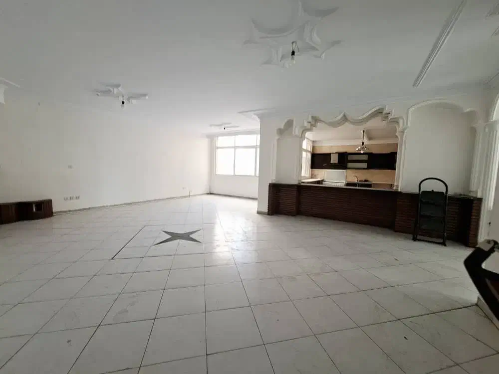 ۱۷۵ متر ۳ خواب