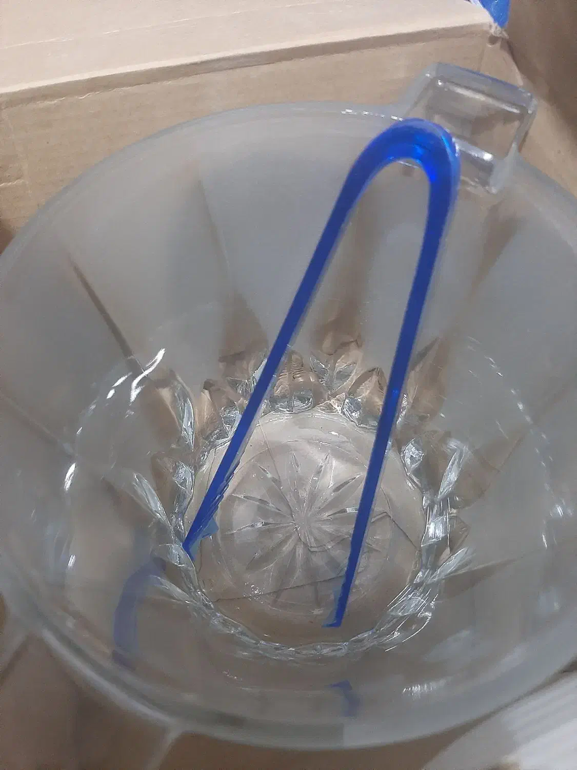 جا یخی و انبر|ظروف سرو و پذیرایی|شیراز, ریاستی|دیوار