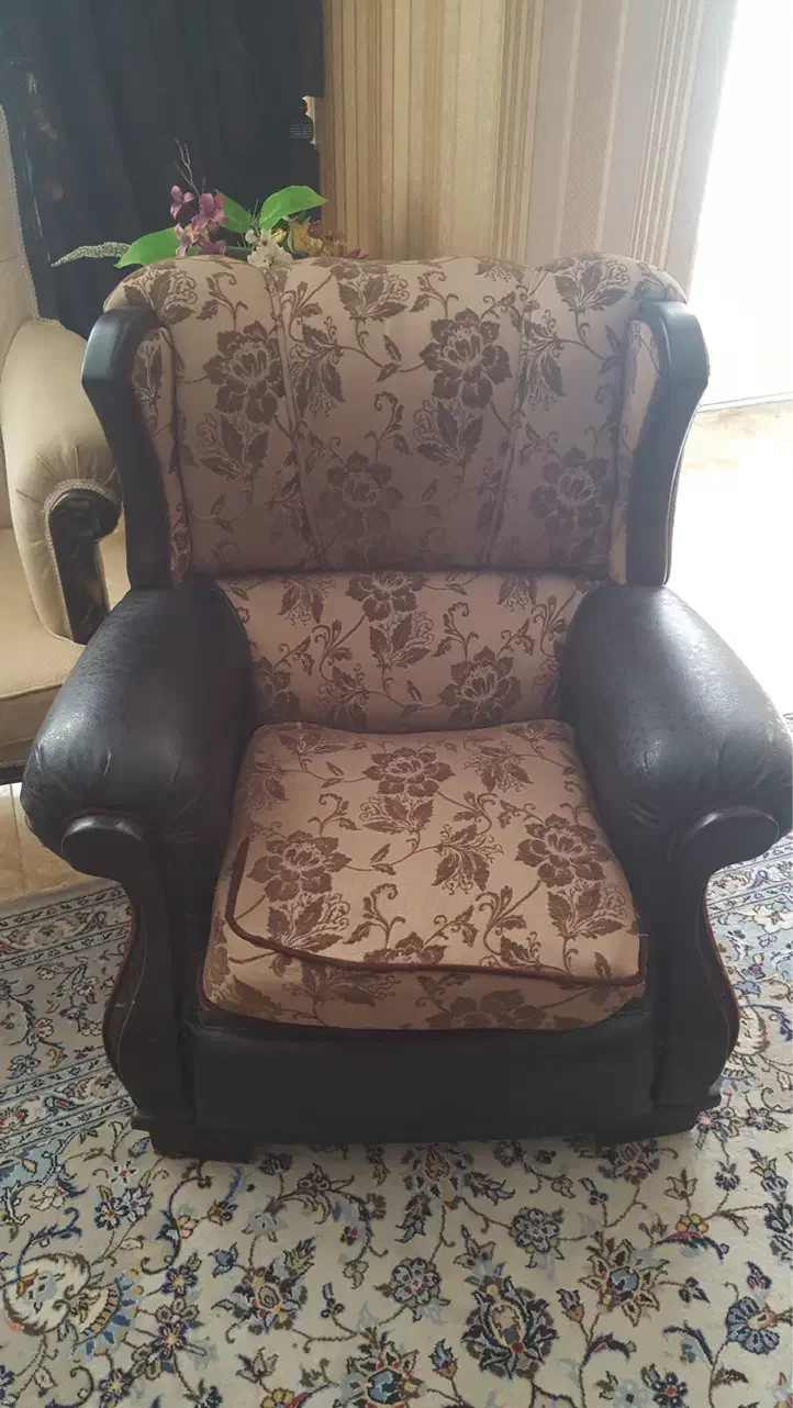 مبل راحتی هفت نفره|مبلمان خانگی و میز عسلی|کرمانشاه, |دیوار