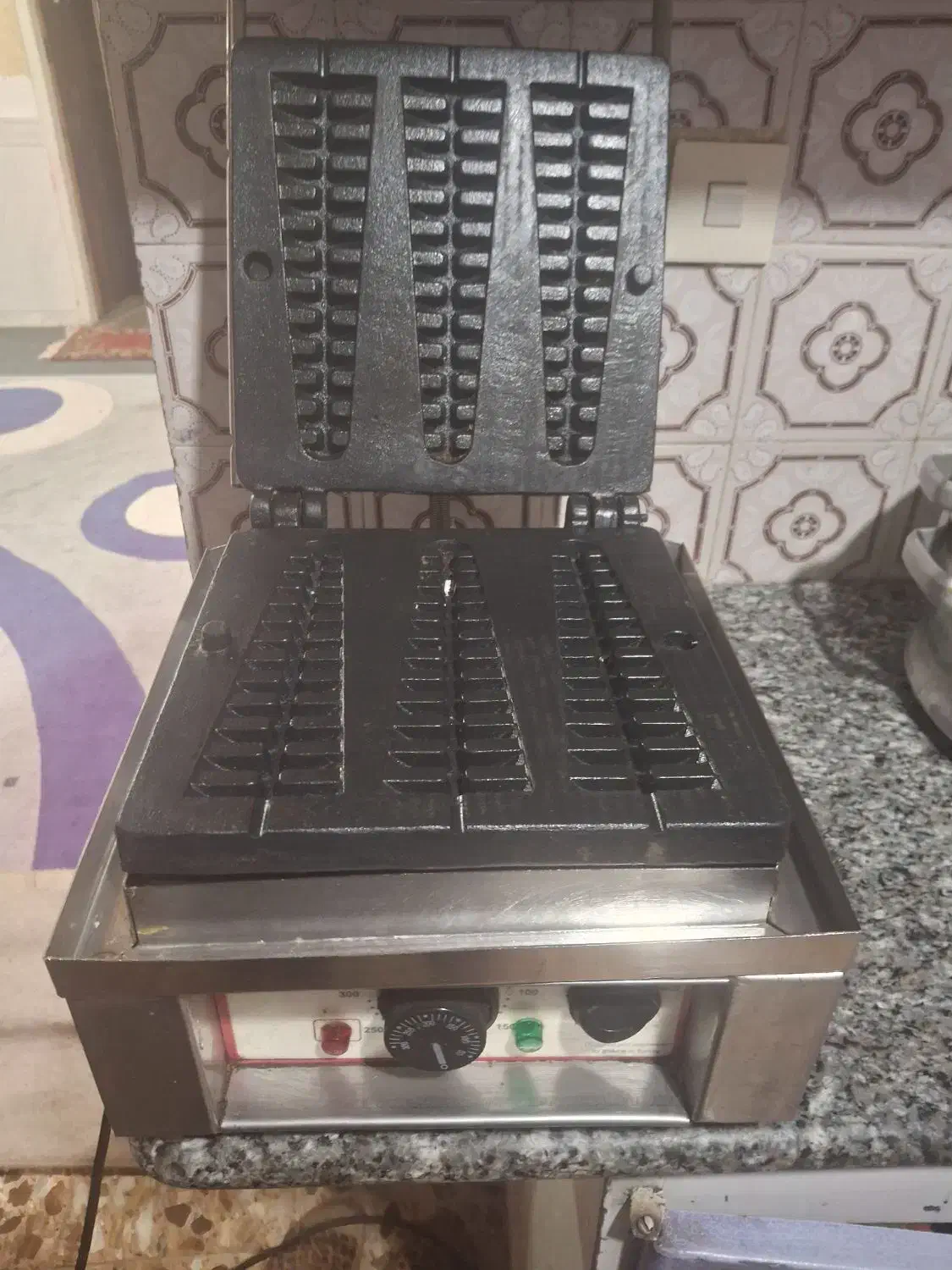 دستگاه وافل کاجی|کافیشاپ و رستوران|تهران, تختی|دیوار