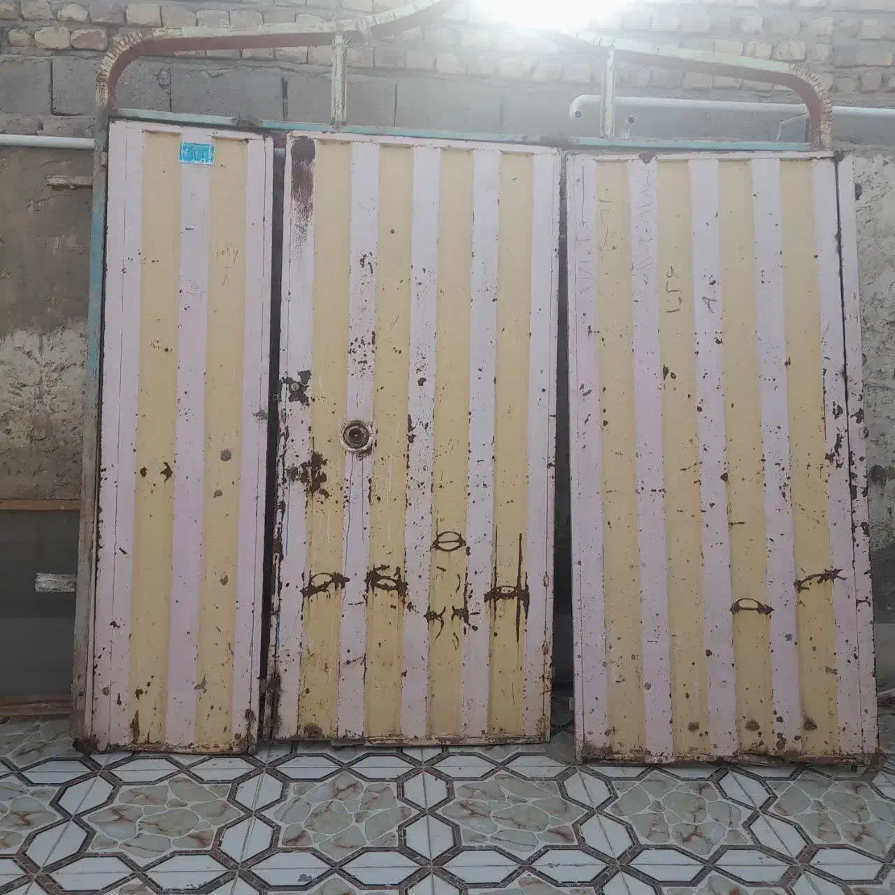 درب حیاط|مصالح و تجهیزات ساختمان|زابل, |دیوار