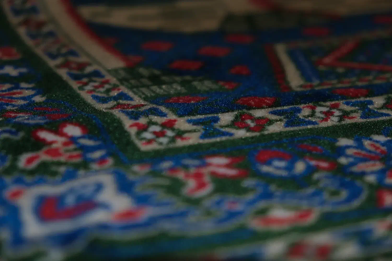 سجاده نماز لوکس و ضخیم مشکاة (Meshcah)|صنایع دستی و سایر لوازم تزئینی|تهران, ستارخان|دیوار