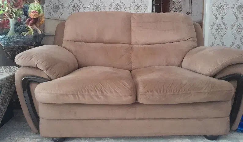 مبل راحتی ۷ نفره|مبلمان خانگی و میز عسلی|مرودشت, بیست متری بیمارستان|دیوار