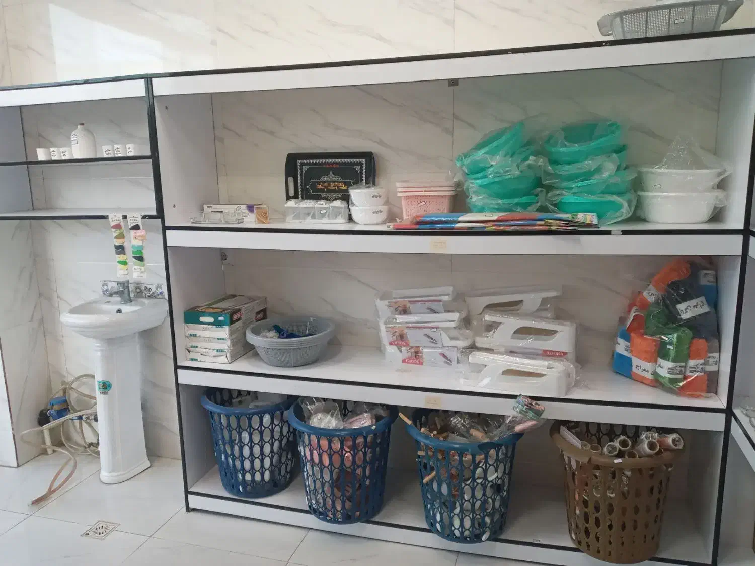 قفسه چوبی mdf ام دی اف چوبی|کتابخانه، شلف، قفسه‌های دیواری|ضیابر, |دیوار