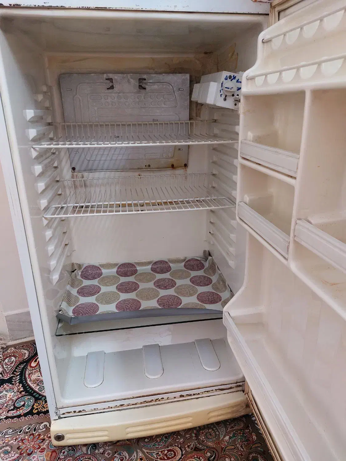 یخچال|یخچال و فریزر|قم, شهرک امام حسن|دیوار