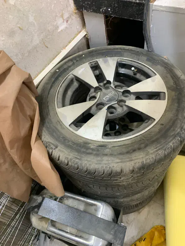 فروش رینگ لاستیک کارکرده|قطعات یدکی و لوازم جانبی|مشهد, رضاشهر|دیوار