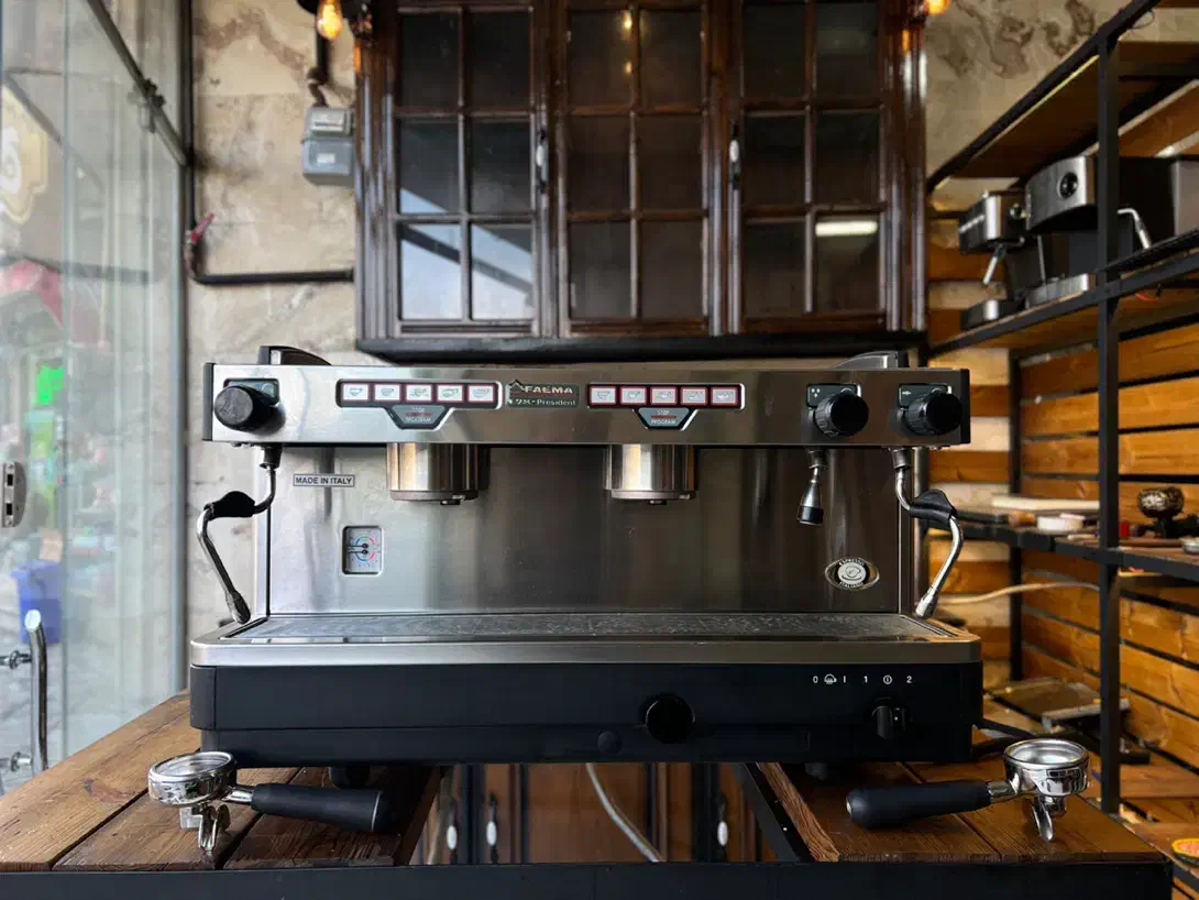 دستگاه اسپرسو صنعتی m27اولد|کافیشاپ و رستوران|مشهد, هدایت|دیوار