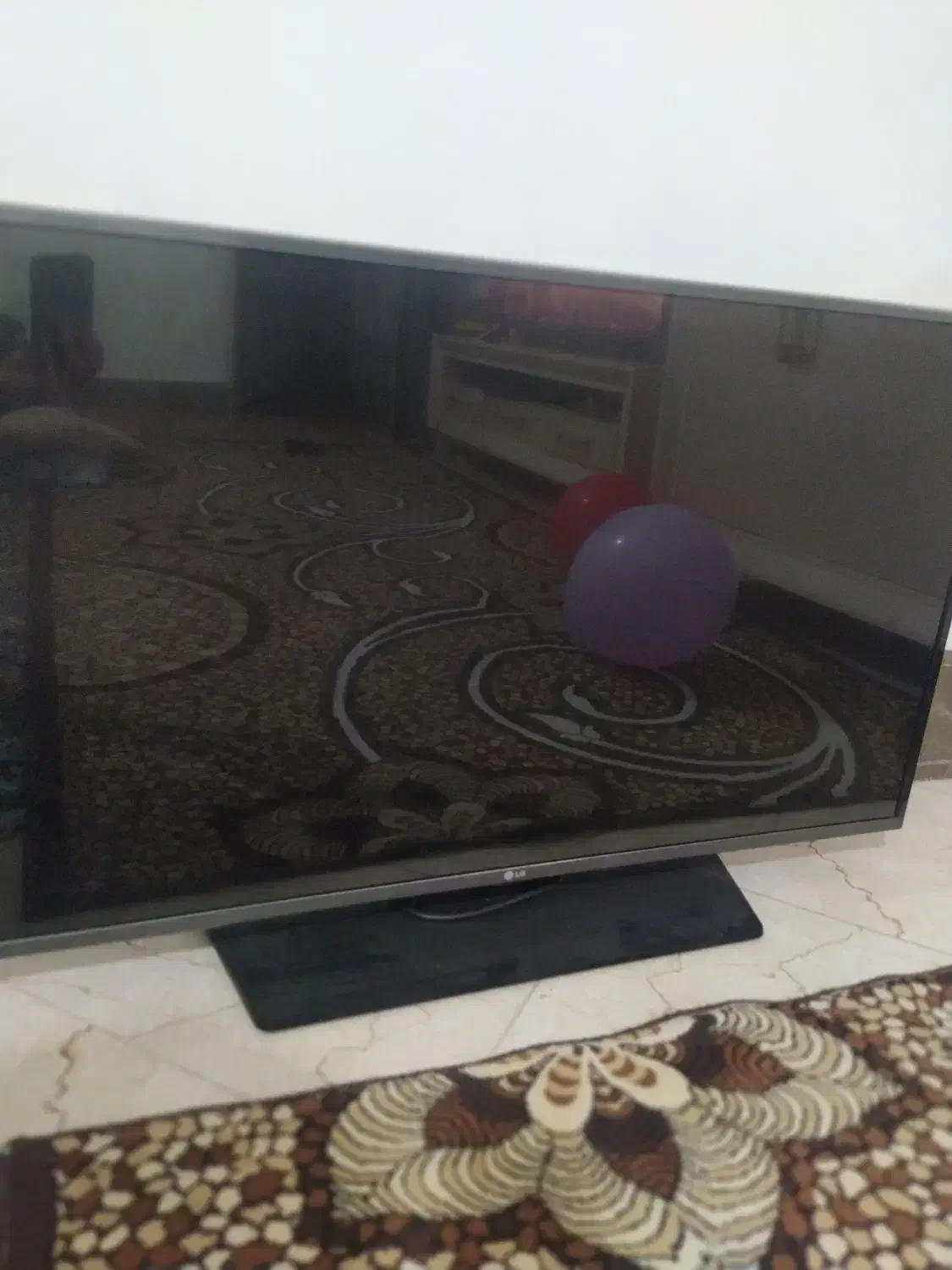 تلویزیون سالم نیاز ندارم میفروشم چون نو خریدم|تلویزیون و پروژکتور|قدس, شهرقدس|دیوار