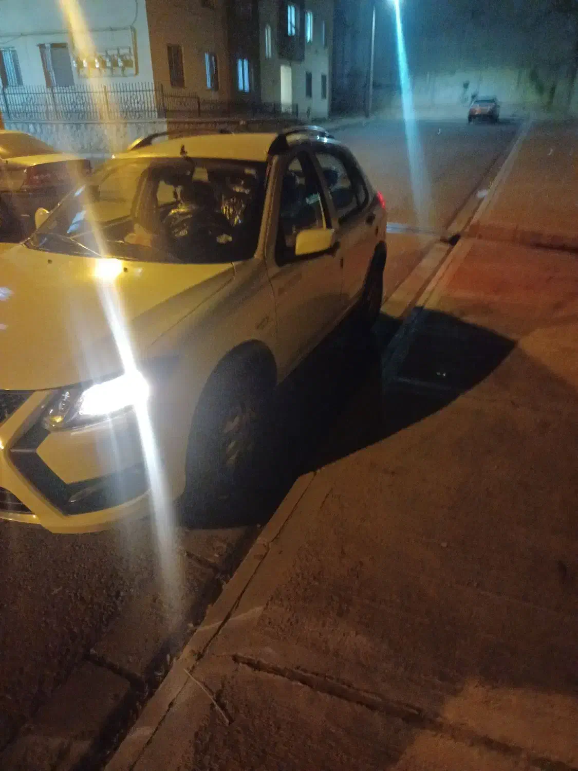 کوبیک  صفر|خودرو سواری و وانت|پرند, فاز ۴|دیوار