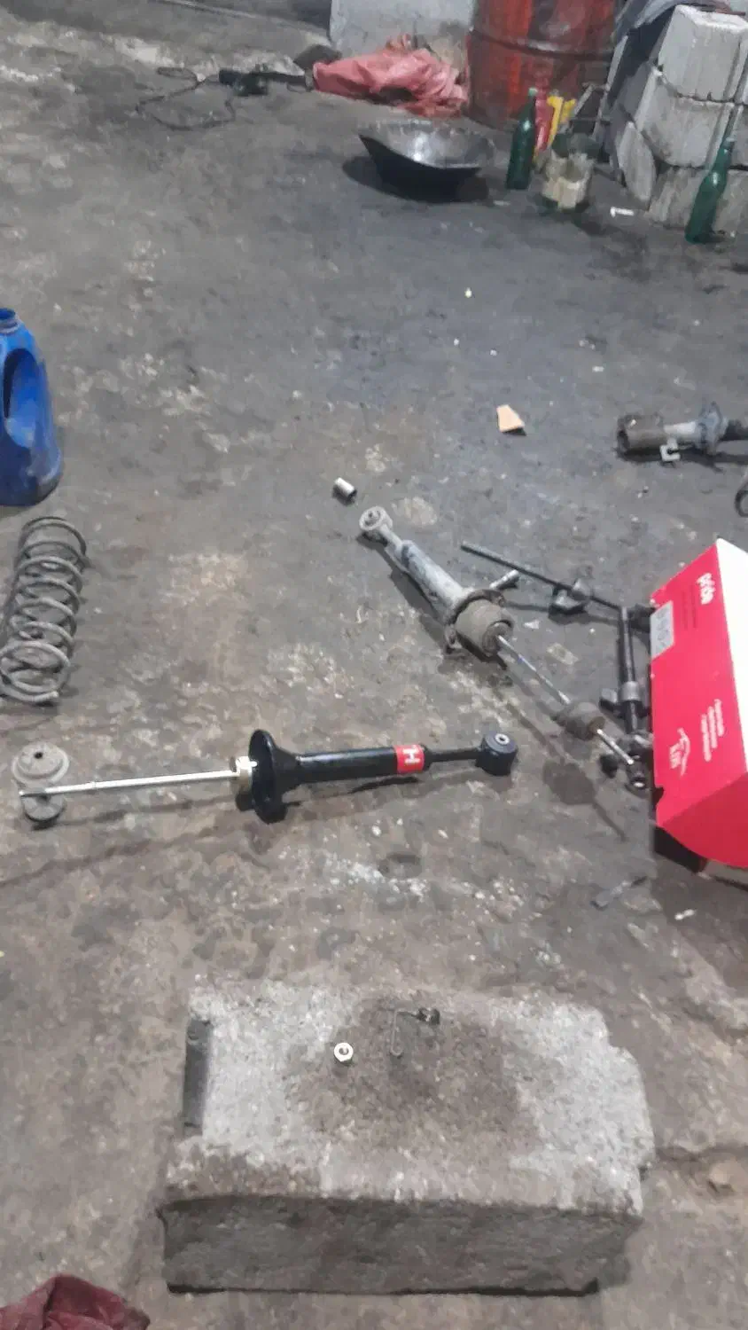 کمک فنر فروشی|قطعات یدکی و لوازم جانبی|بجنورد, |دیوار