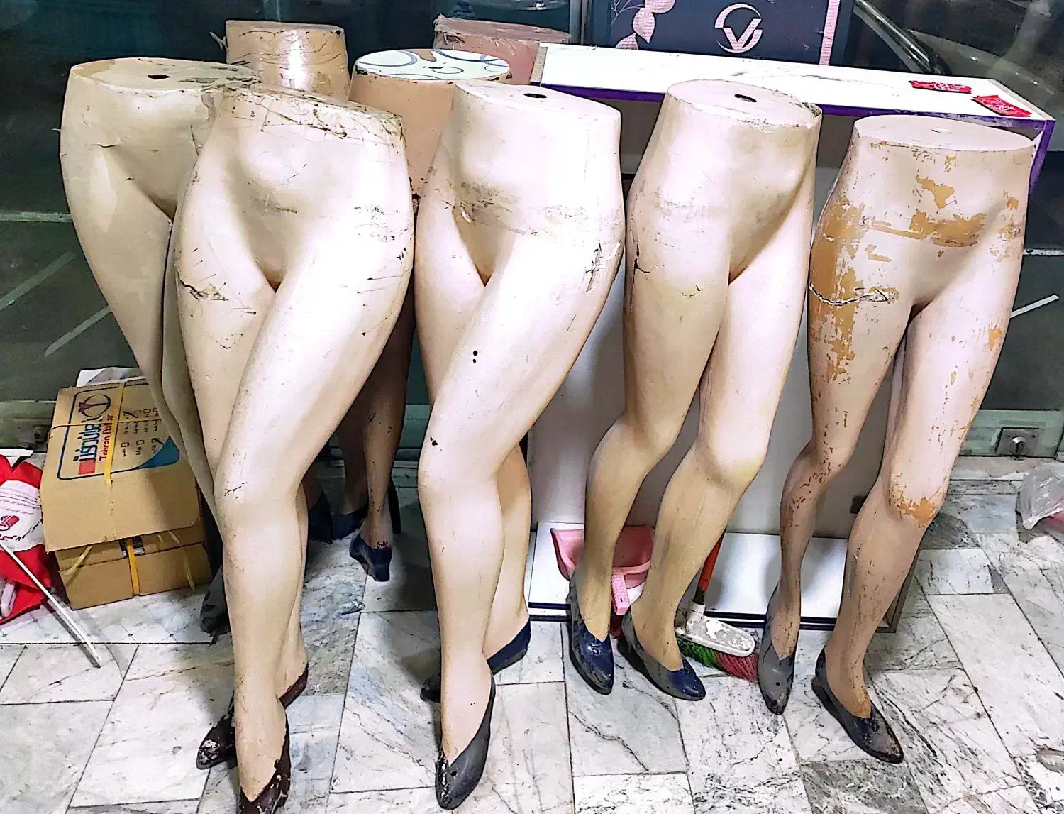 فروش مانکن زنانه قدی، بالاتنه و پا|فروشگاه و مغازه|فردیس, فردیس|دیوار