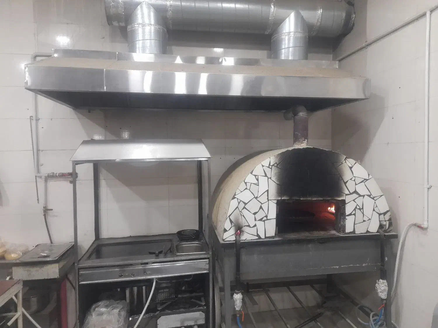 تنور پیتزا|کافی‌شاپ و رستوران|رحمت‌آباد, |دیوار