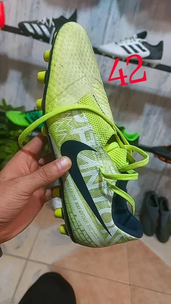 چمنی وچمن مصنوعی سایز۴۲|کیف، کفش، کمربند|میاندوآب, |دیوار