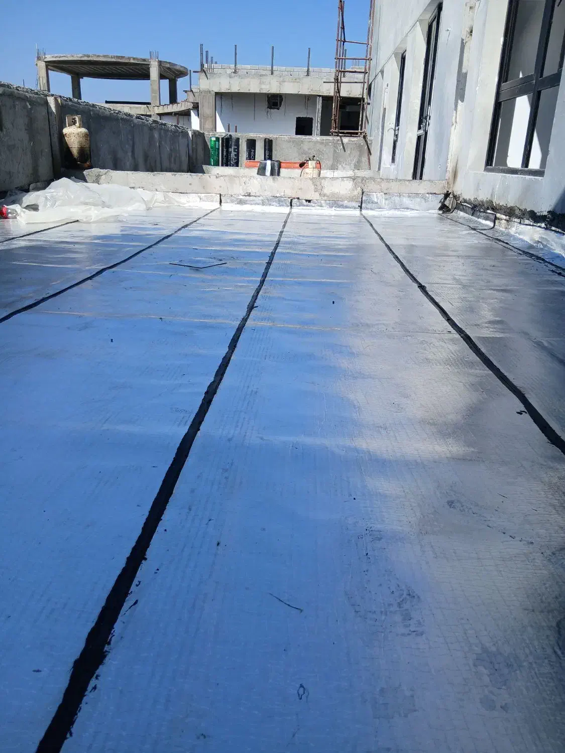 نصاب ایزوگام قیروگونی با قیمت مناسب|خدمات پیشه و مهارت|قشم, |دیوار