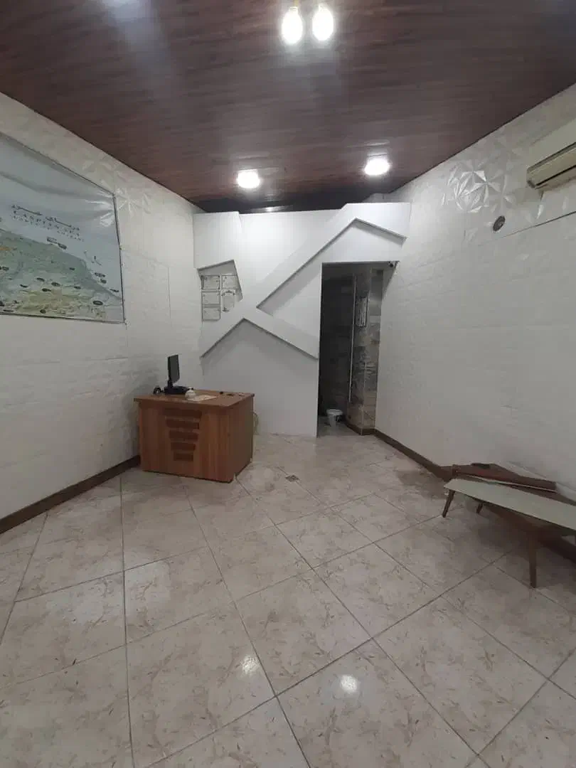 رهن مغازه بر اصلی جمهوری یک|اجارهٔ مغازه و غرفه|رشت, حمیدیان|دیوار