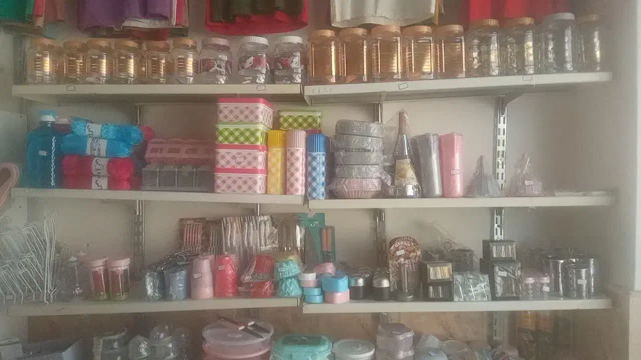 فروش ویژه لوازم کاربردی آشپزخانه|ظروف نگهدارنده، پلاستیکی، یک‌بارمصرف|قم, نیروگاه|دیوار