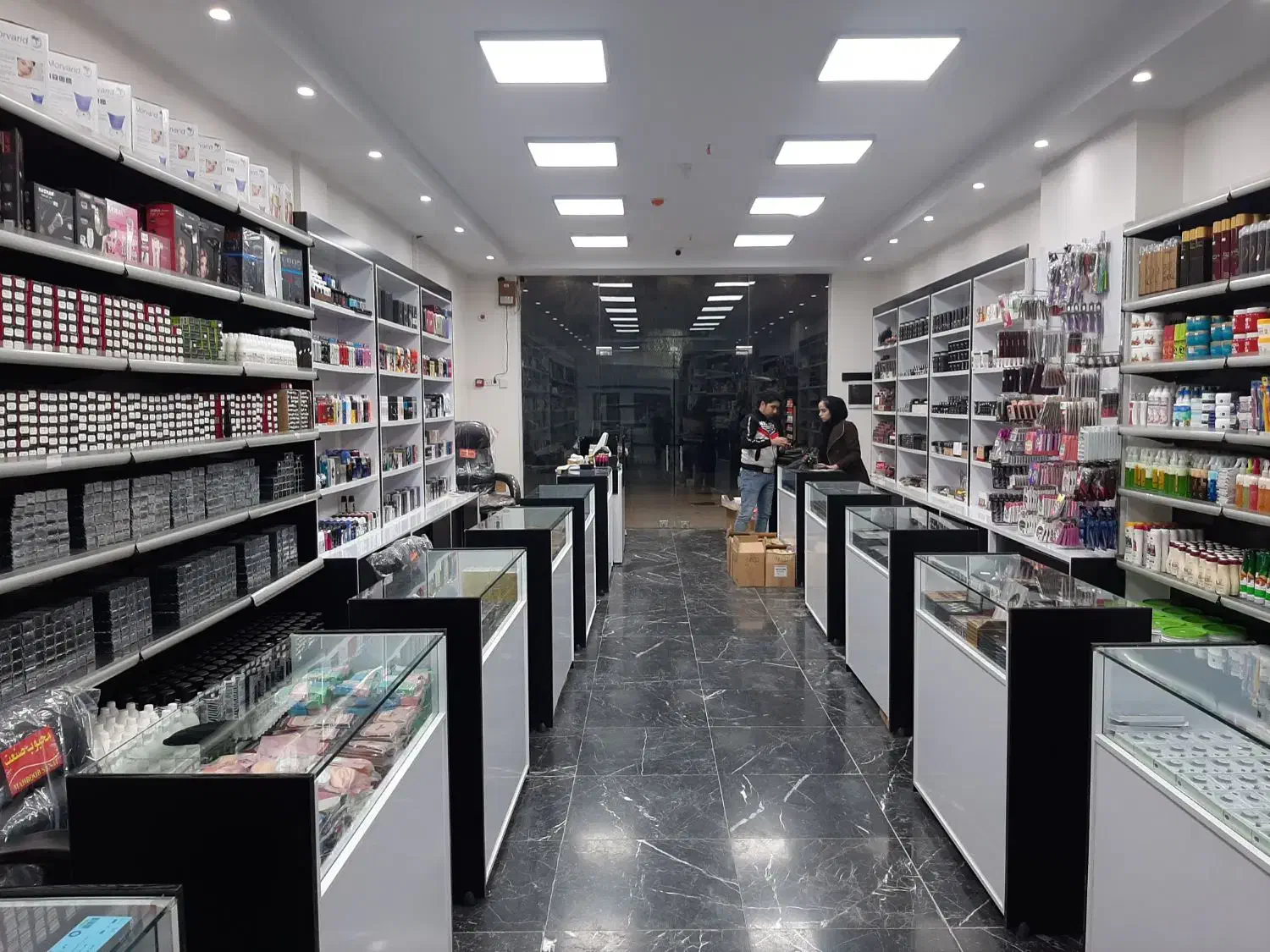 اجاره مغازه ۸۰ متری شهرک شهید بهشتی|اجارهٔ مغازه و غرفه|تهران, استخر|دیوار