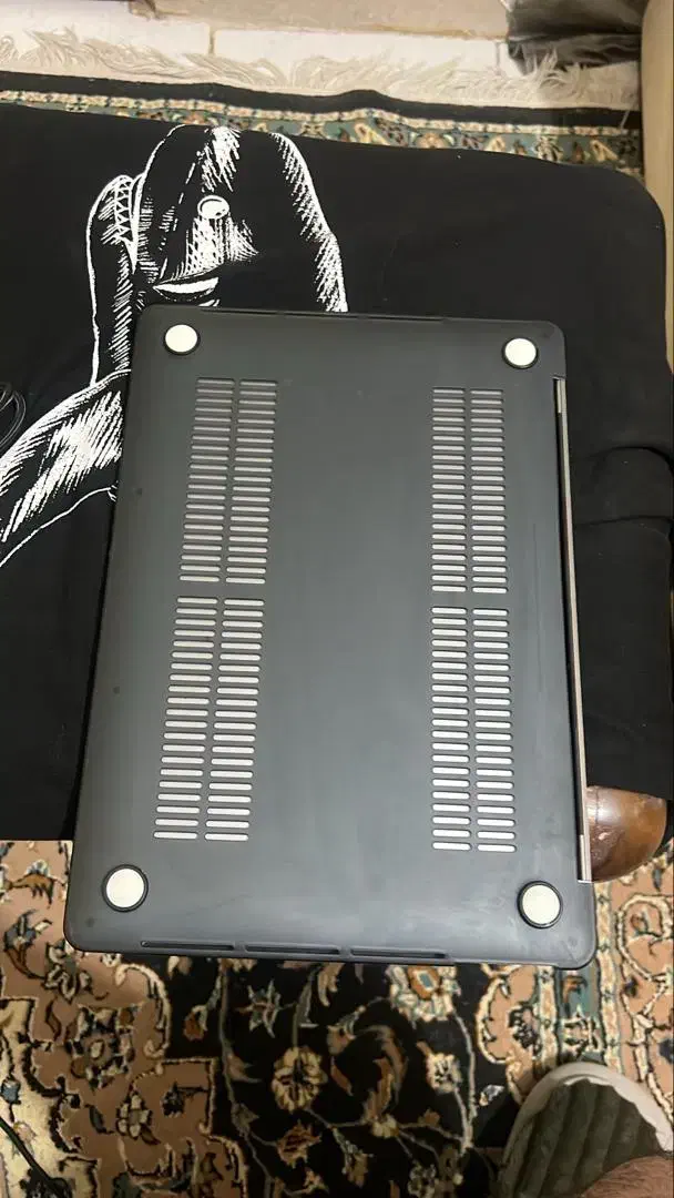 فروش فوری مک بوک پرو ۲ سالم بدون خط و خش زیر قیمت|رایانه همراه|کرج, کوی کارمندان جنوبی|دیوار