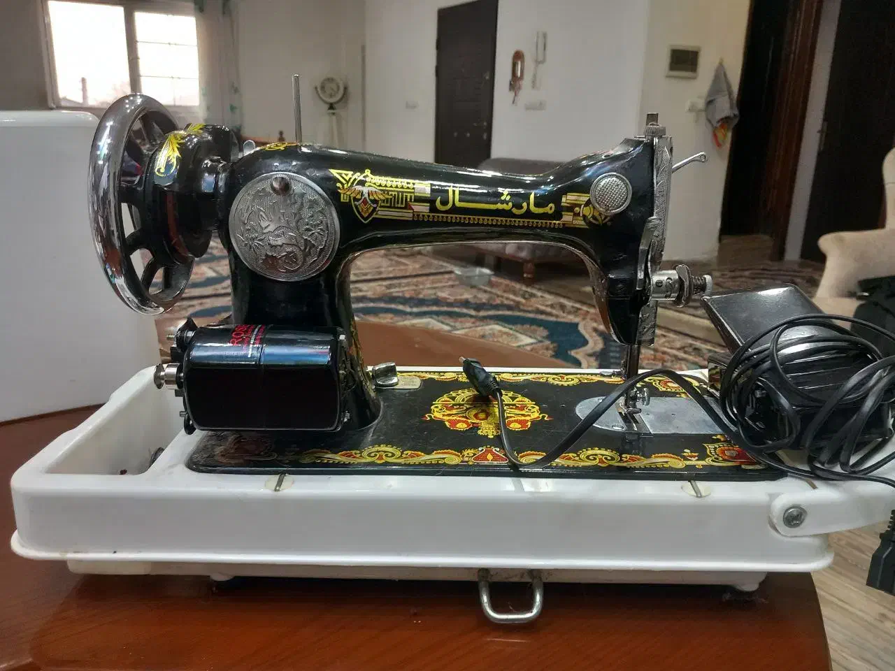 چرخ خیاطی برقی|چرخ خیاطی و ریسندگی|لاهیجان, لیل|دیوار