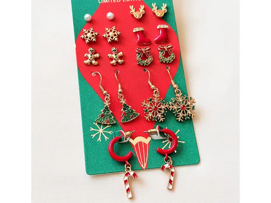 گوشواره میخی پک دار 6جفتی با آویز سه تایی کریسمسی|بدلیجات|یزد, |دیوار