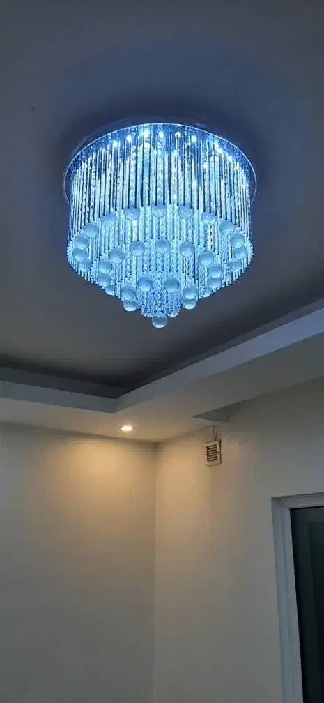 لوستر بسیار زیبا و سالم|لوستر و چراغ آویز|اهواز, شریعتی جنوبی|دیوار