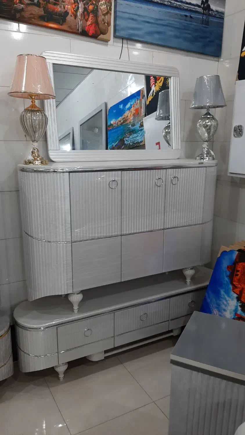 ست میز و آینه کنسول مدل۱۰۴۶|بوفه، ویترین، کنسول|اهواز, کمپلو جنوبی|دیوار