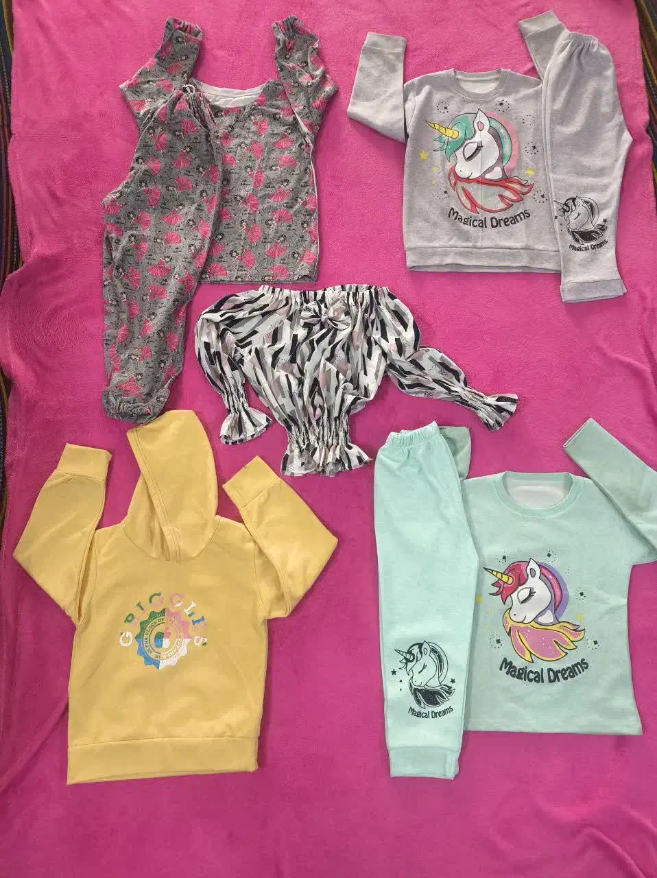 لباس های دخترانه|کفش و لباس بچه|مشهد, صیاد شیرازی|دیوار