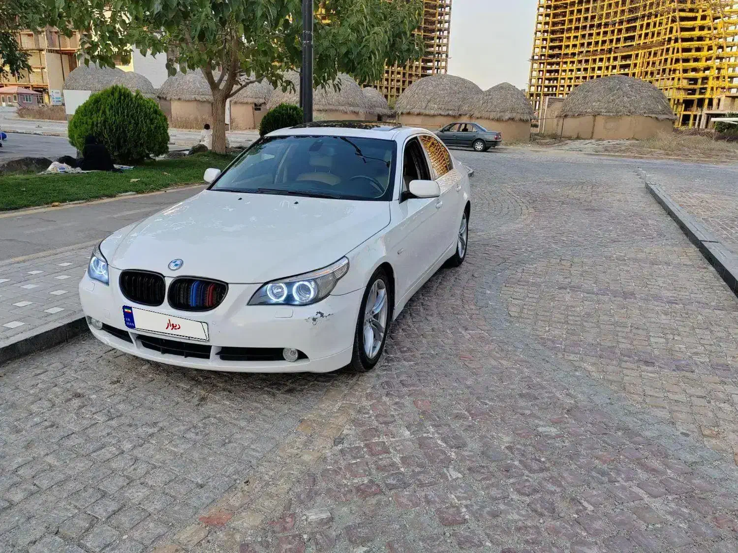 بی ام وی ۵۲۵بدون رنگ|خودرو سواری و وانت|مشهد, حضرت حجت|دیوار