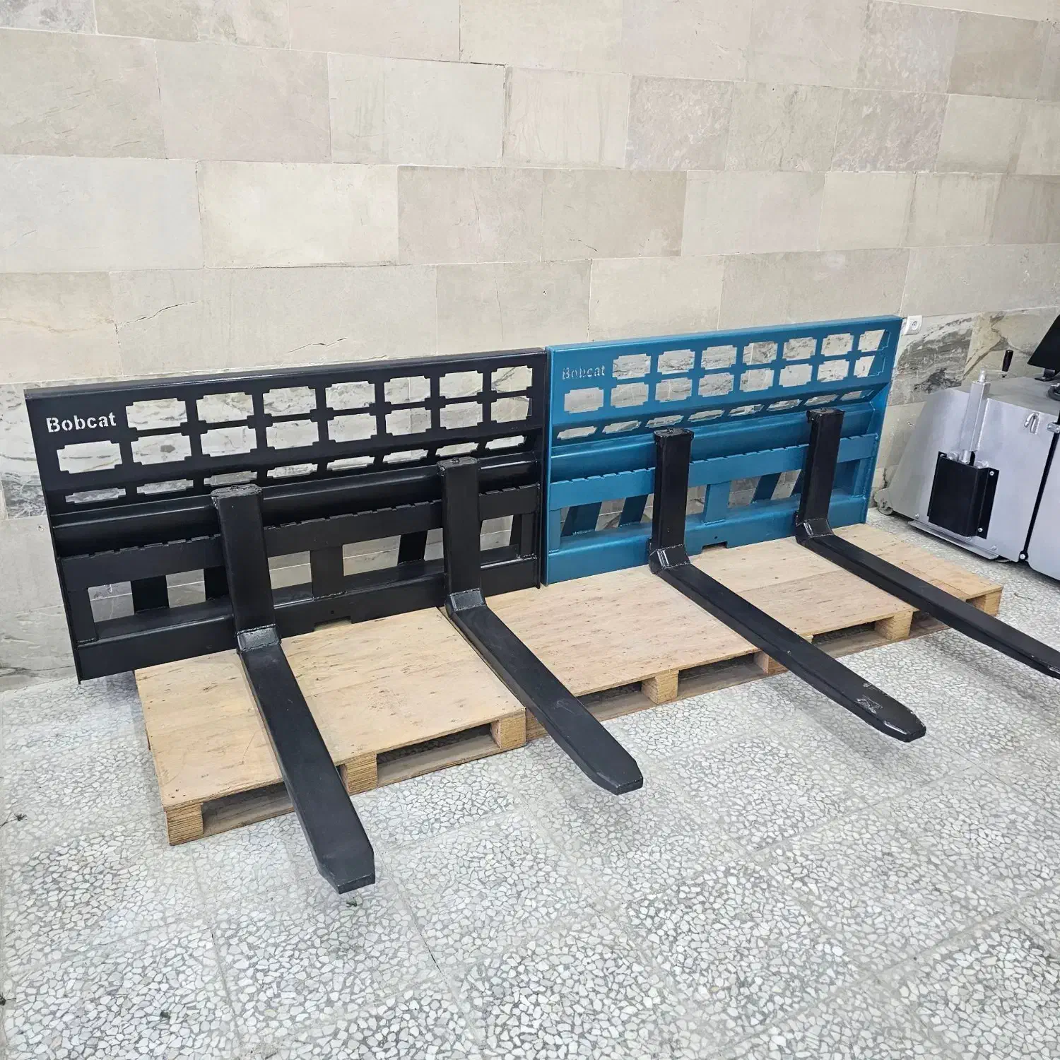 ساخت جلوبند بابکت سفارشی طراحی و تولید صنعتی|ماشین‌آلات صنعتی|رباط‌کریم, نصیرشهر|دیوار