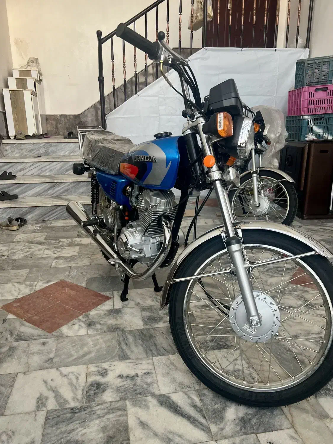 هندا ۱۲۵ سی سی|موتورسیکلت|نیشابور, ناسیونال|دیوار