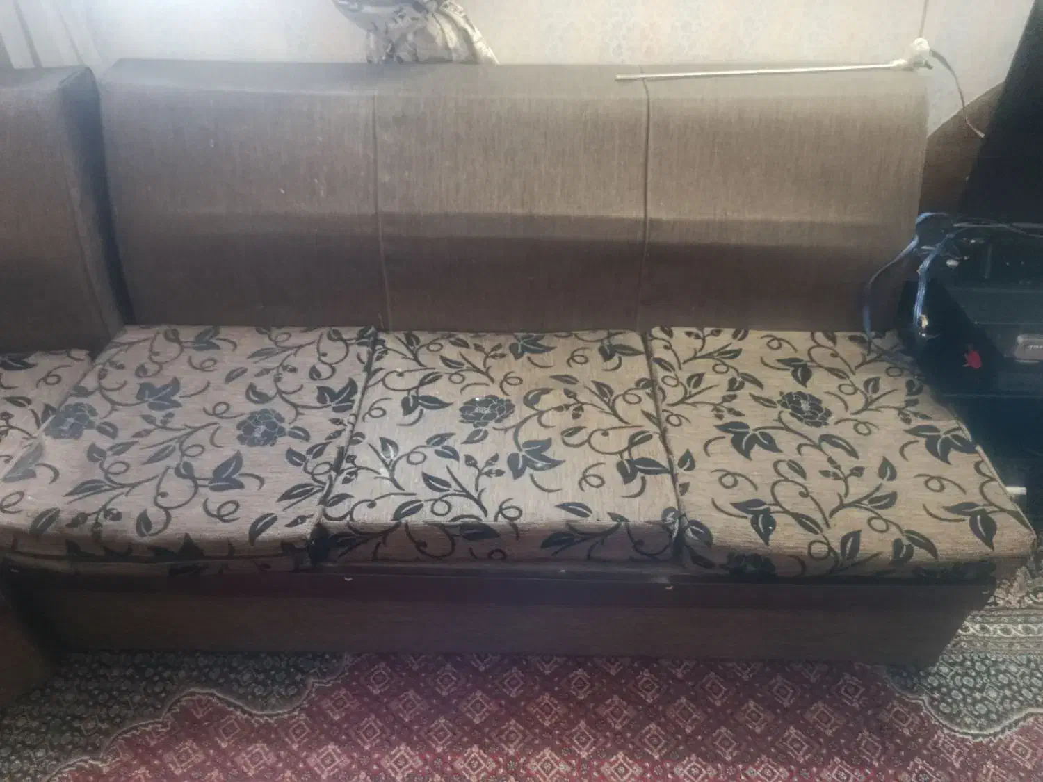 مبل|مبلمان خانگی و میز عسلی|همدان, |دیوار