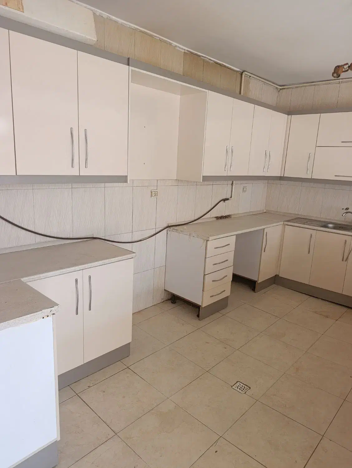 اجاره منزل مسکونی دربست|اجارهٔ خانه و ویلا|اصفهان, قهجاورستان|دیوار