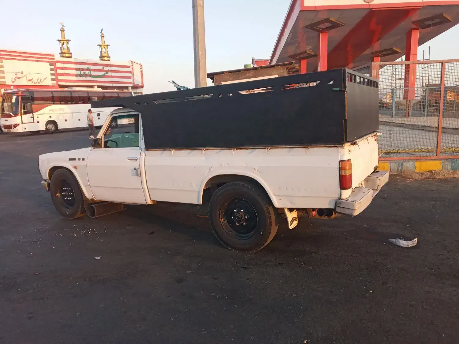 نیسان دیزل۹۰|خودرو سواری و وانت|همدان, |دیوار