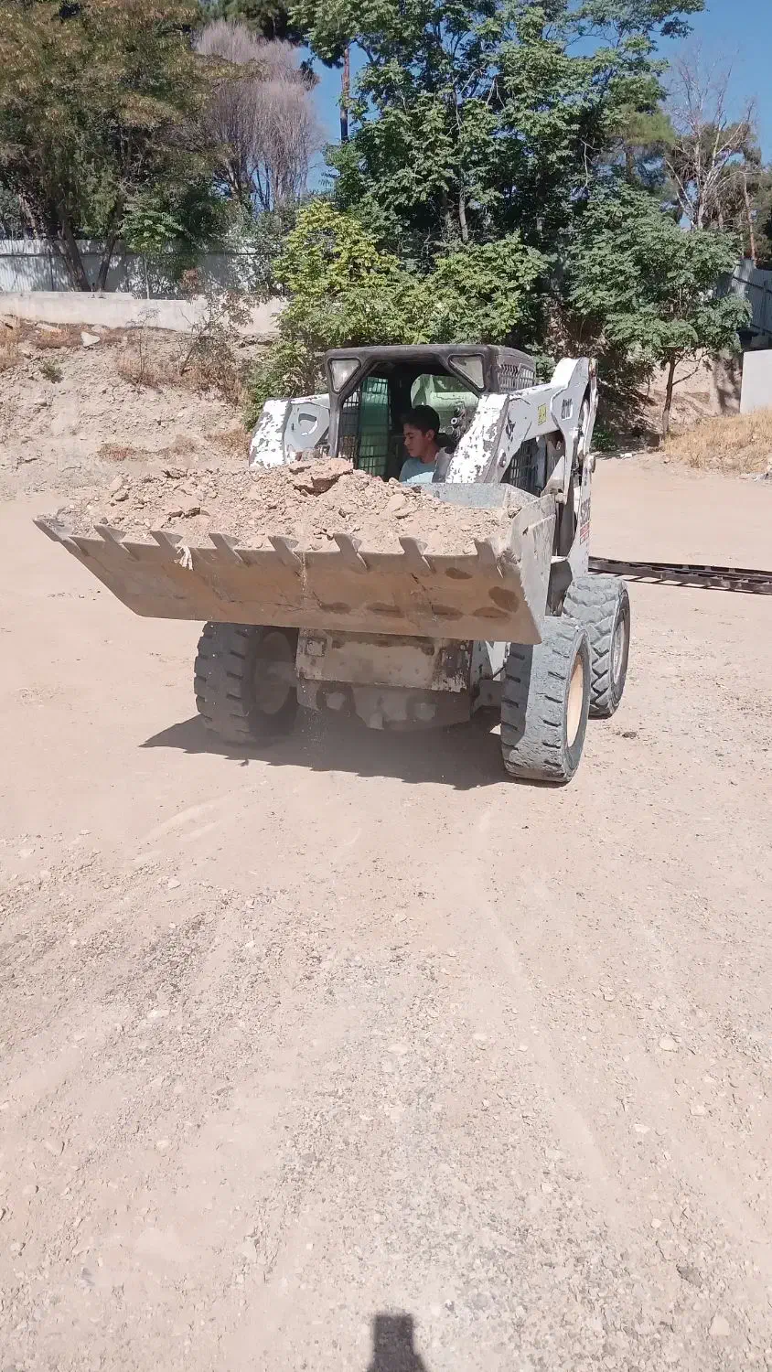 تخریب خاکبرداری کامیون بادسان کارگر بابکت|خدمات حمل و نقل|تهران, عباسآباد|دیوار