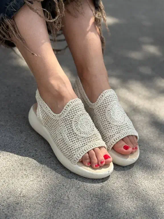 صندل زنانه تخفیف برای روز مادر|کیف، کفش، کمربند|زاهدان, |دیوار