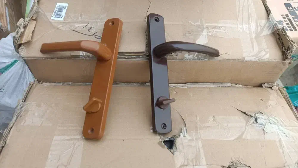 تعمیرات تخصصی درب و پنجره دوجداره|خدمات پیشه و مهارت|مشکین‌دشت, |دیوار