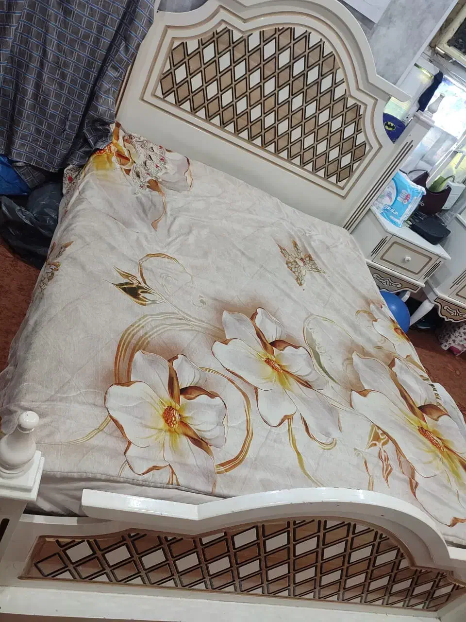 تخت خواب دونفره همراه باتشک دونفره رویال|تشک تختخواب|بندر ماهشهر, |دیوار