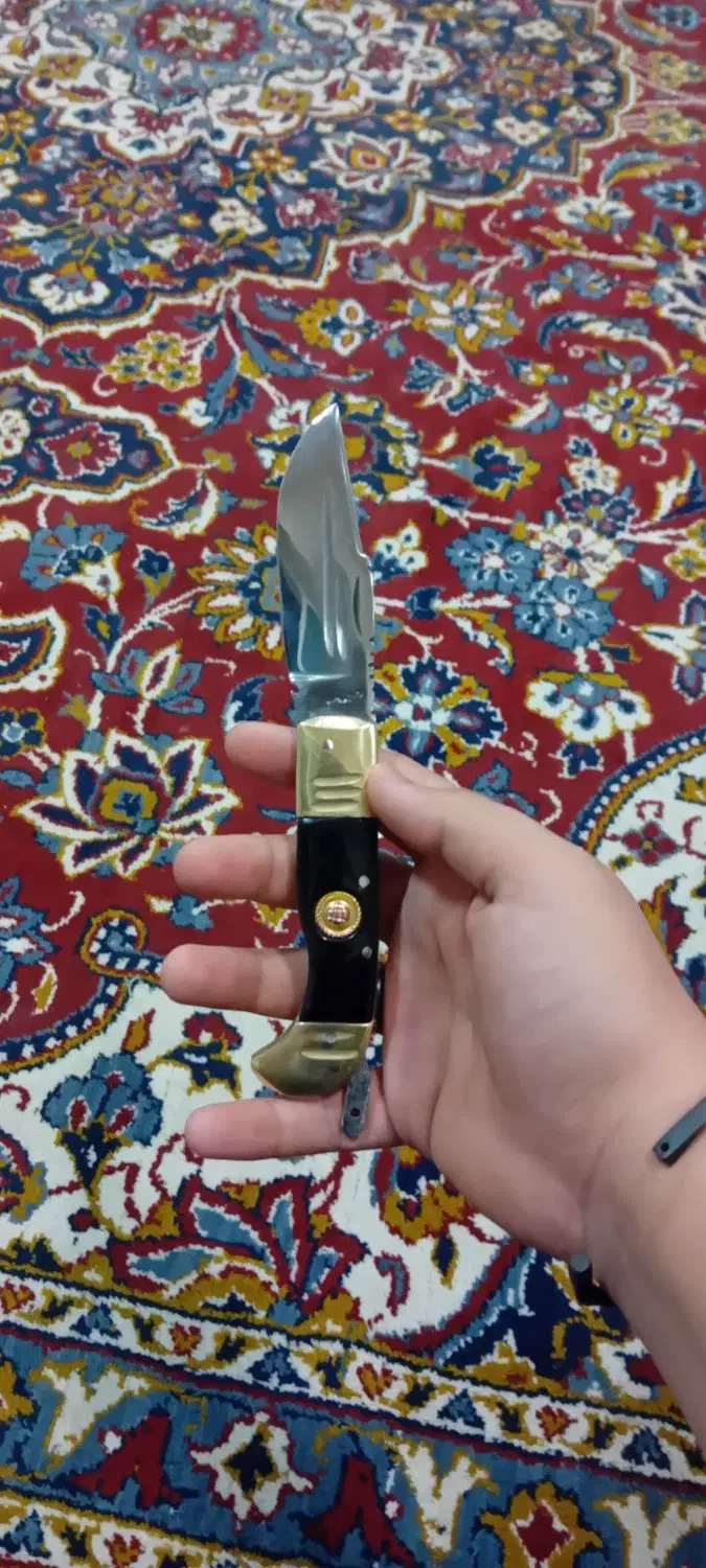 چاقو|کلکسیون اشیاء عتیقه|فولادشهر, مسکن مهر فولادشهر|دیوار