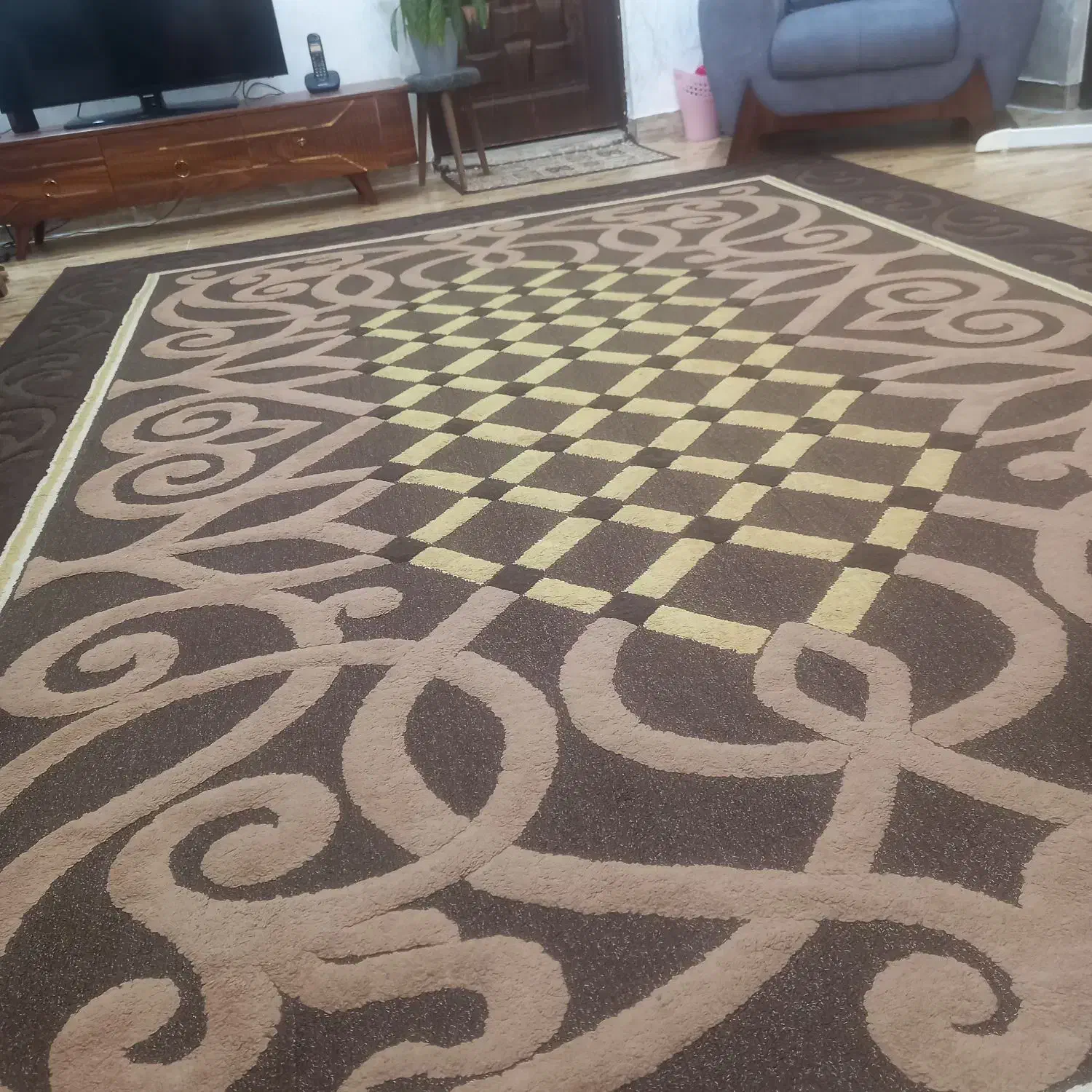 فروش فرش ۹متری تمیز سالم|فرش|رشت, جهاد|دیوار