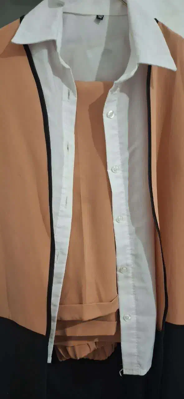 تعدادی لباس در حد نو به فروش میرسد|لباس|پاکدشت, پاکدشت (مامازند)|دیوار