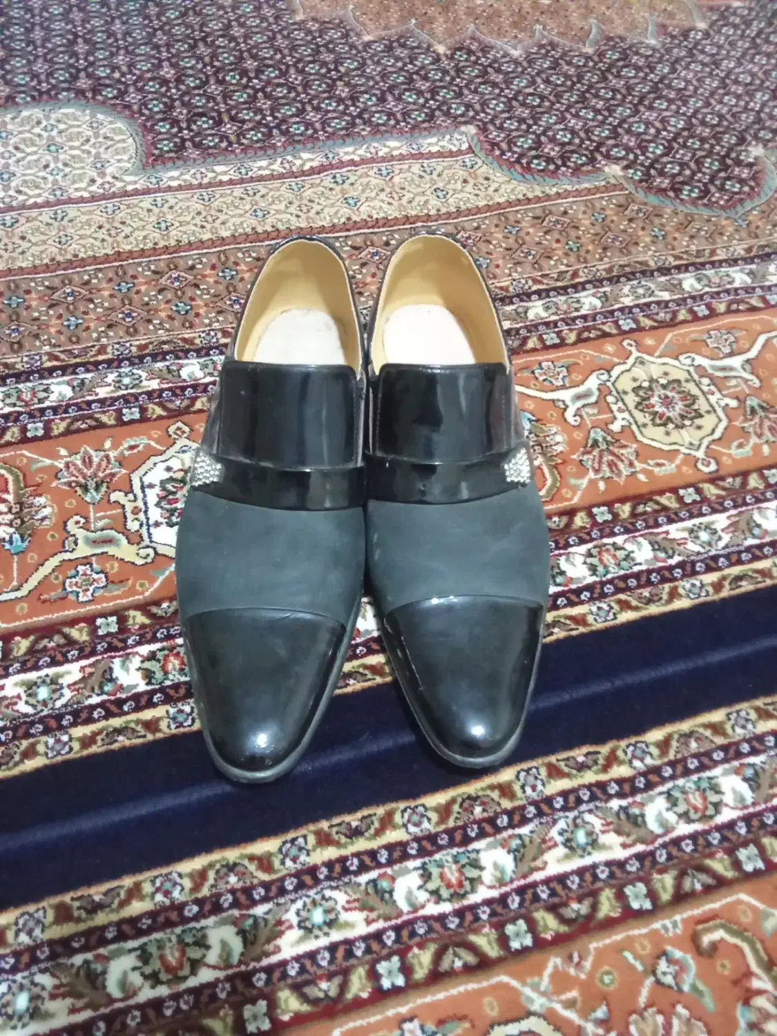 کفش مردانه|کیف، کفش، کمربند|سیلوانه, |دیوار