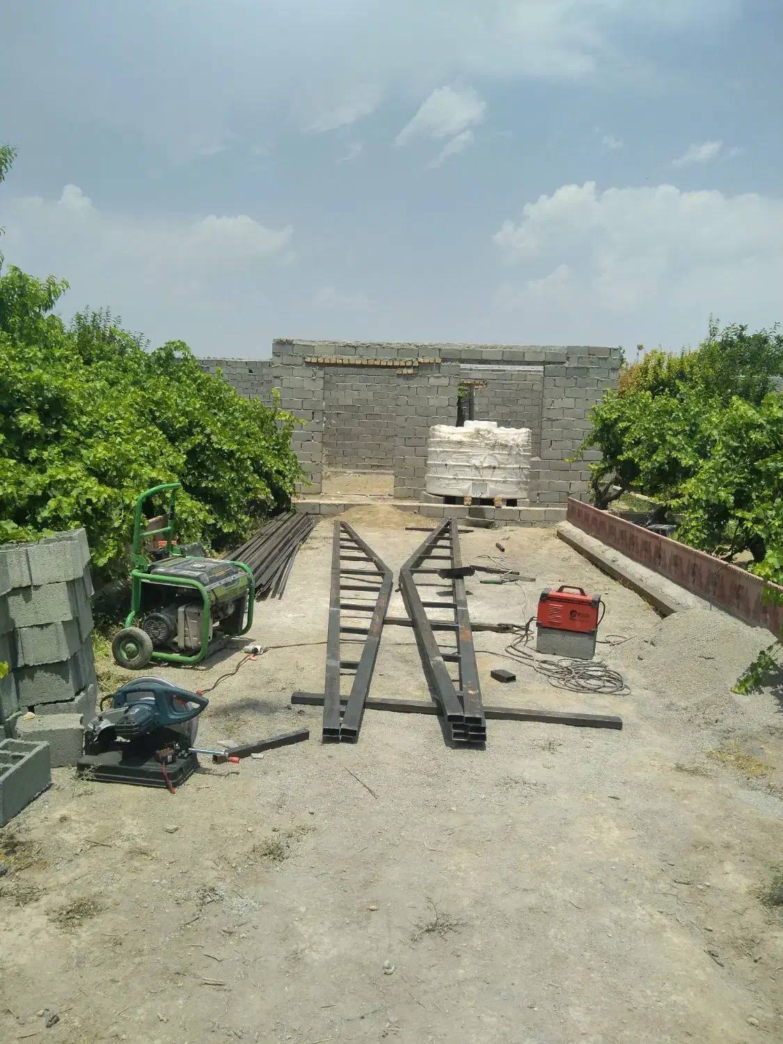 اجرای سایبان، شیروانی، جوشکاری سیار|خدمات پیشه و مهارت|باغستان, |دیوار