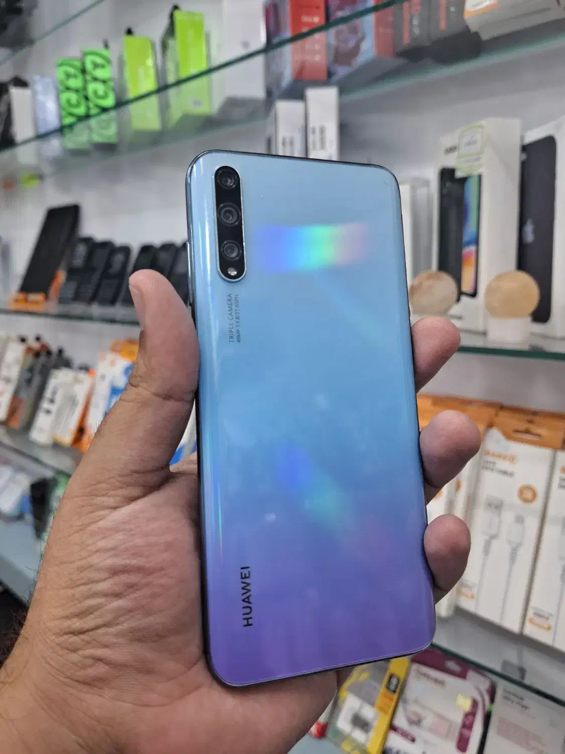Huawei y8p درحد نو|موبایل|گنبد کاووس, |دیوار